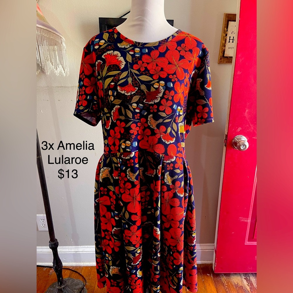 Lularoe Floral print Amelia